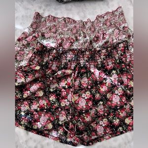 vivace woman’s shorts